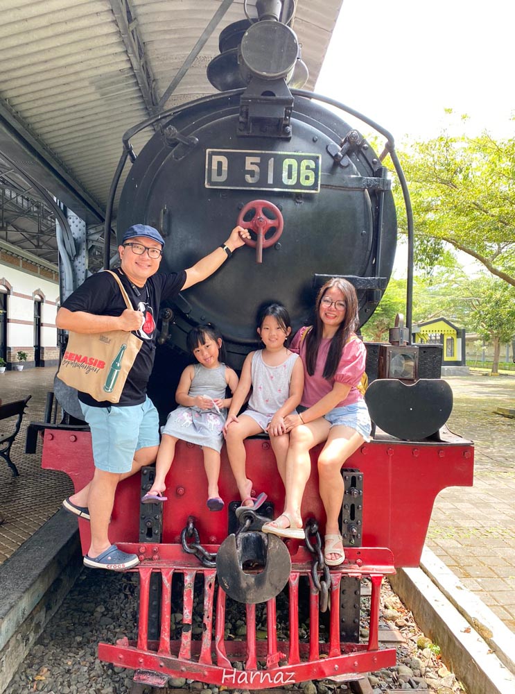 Jalan Jalan Di Ambarawa Museum Kereta Api Dan Tahu Oom Shin